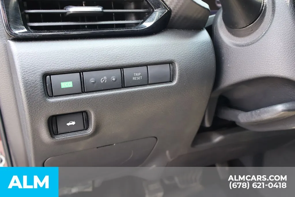 Nissan Sentra photo 12