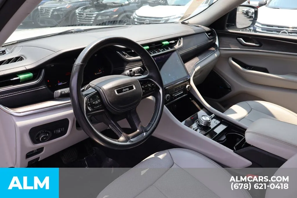 Jeep Grand Cherokee L photo 9