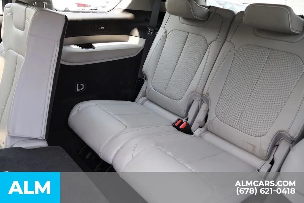 Jeep Grand Cherokee L photo 20