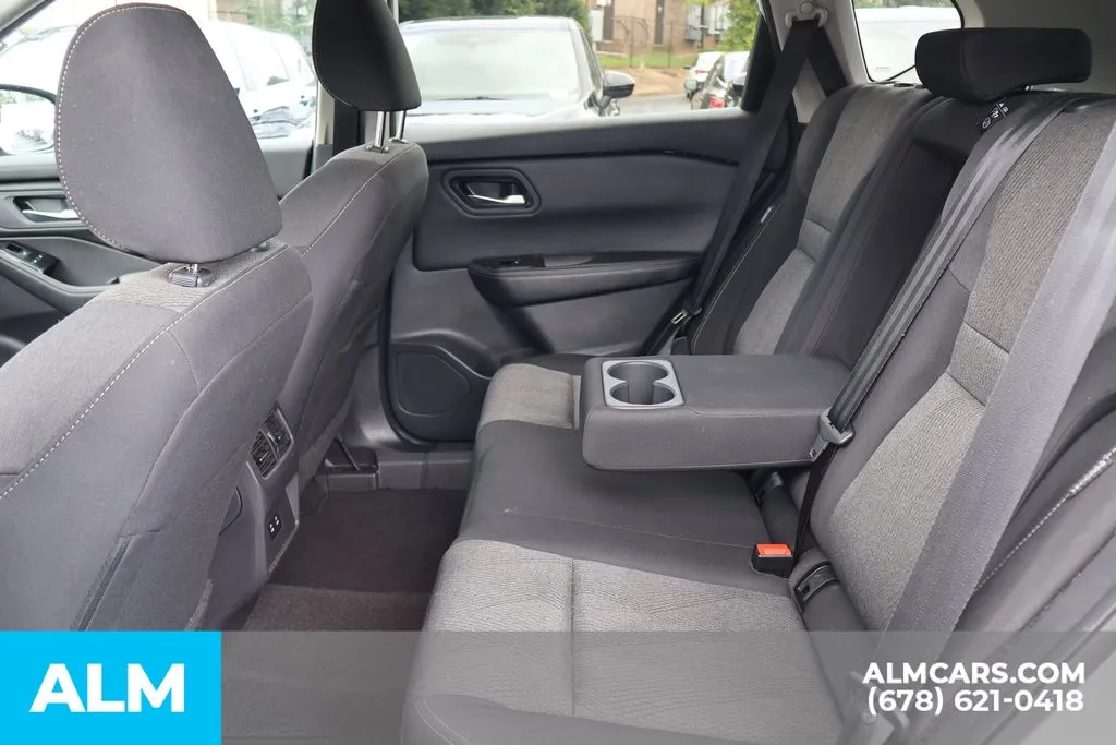 Nissan Rogue photo 17