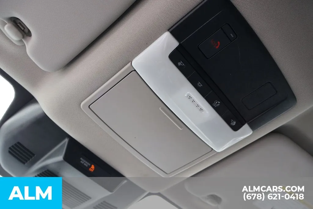 Nissan Rogue photo 37