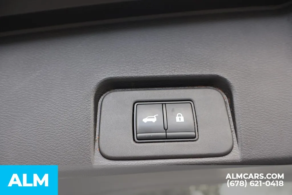 Nissan Rogue photo 21