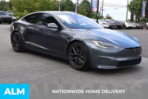 More photos of 2021 Tesla Model S Long Range at ALM Gwinnett, GA