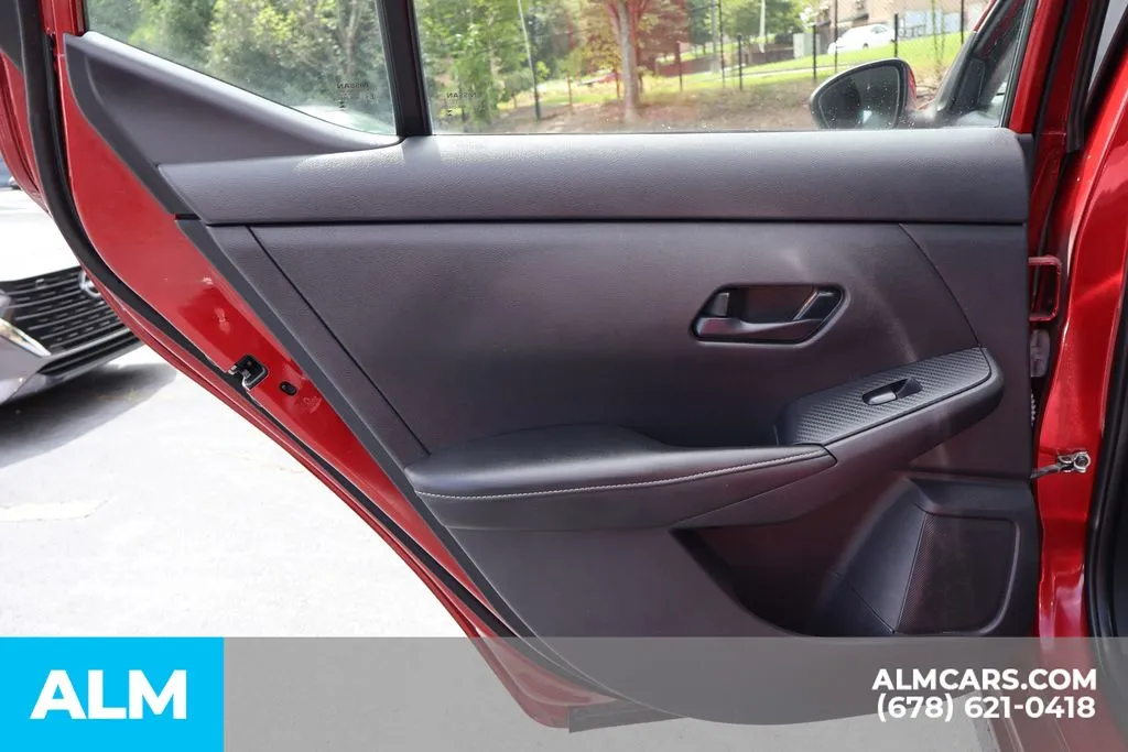 Nissan Sentra photo 18