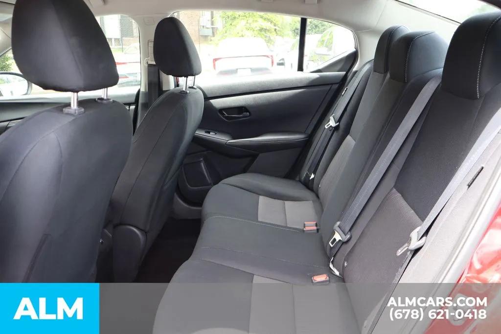 Nissan Sentra photo 17