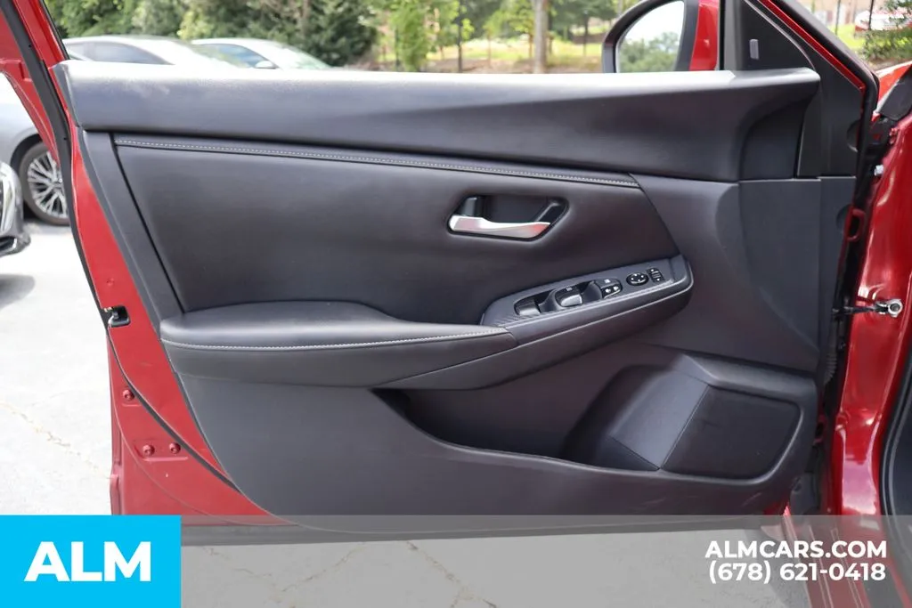 Nissan Sentra photo 10