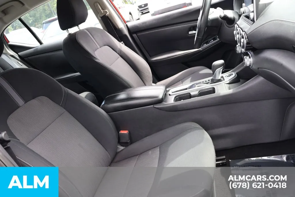 Nissan Sentra photo 27