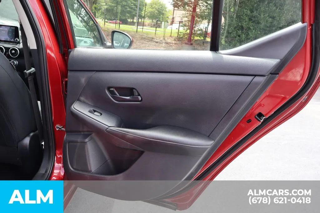 Nissan Sentra photo 26