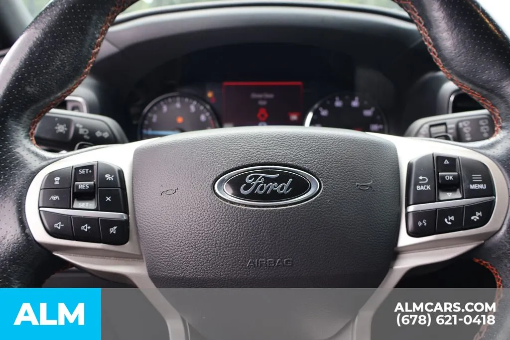 Ford Explorer photo 33