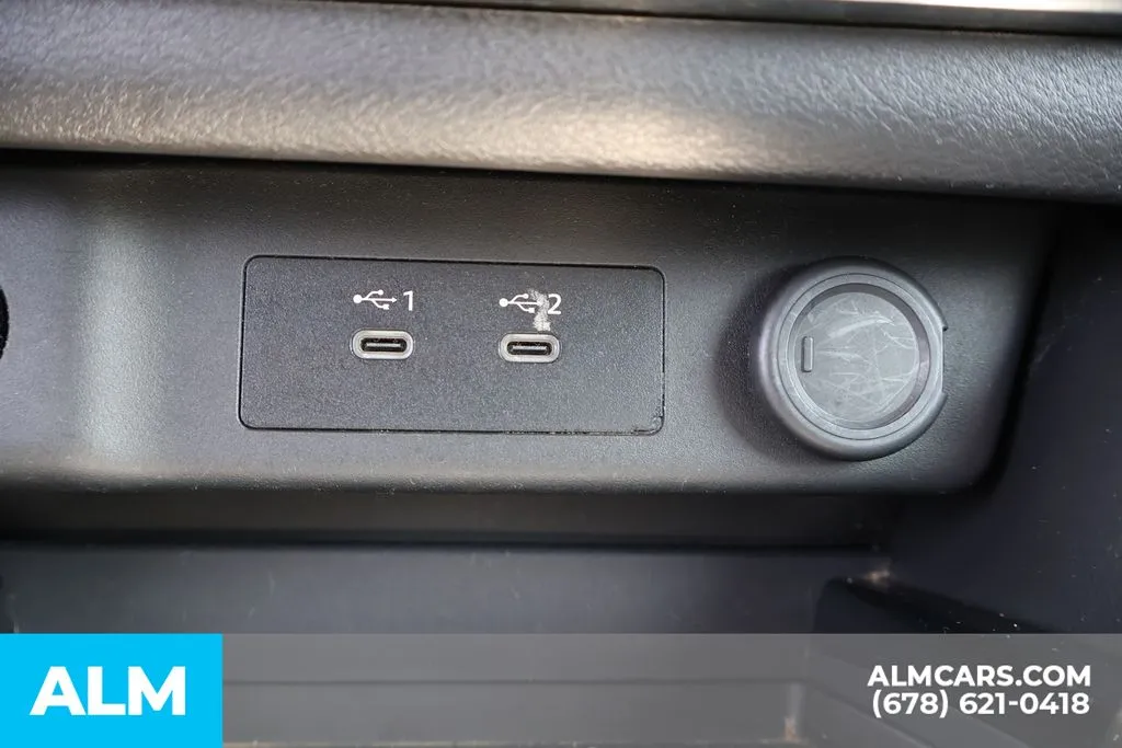 Nissan Rogue photo 33