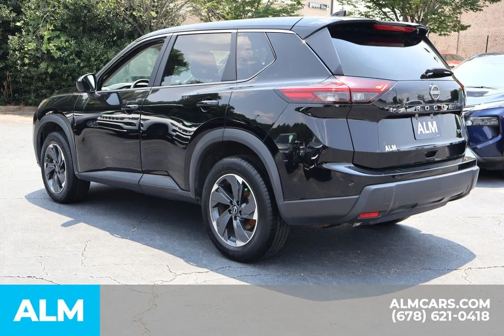 Nissan Rogue photo 8