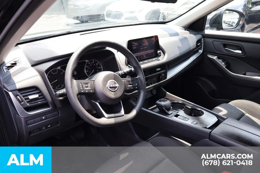 Nissan Rogue photo 9