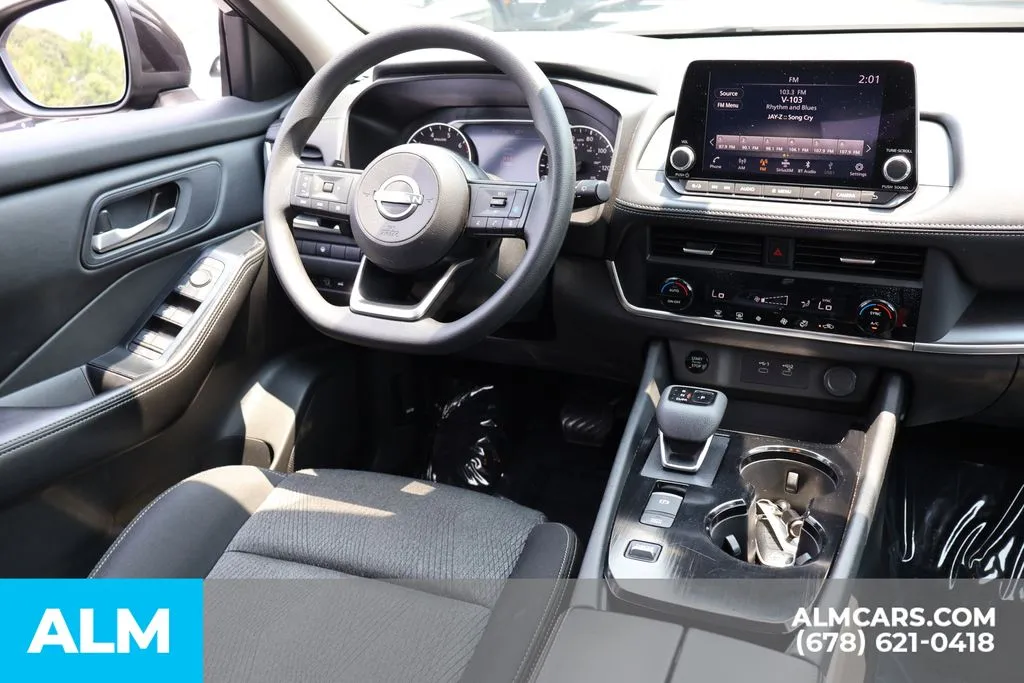 Nissan Rogue photo 26