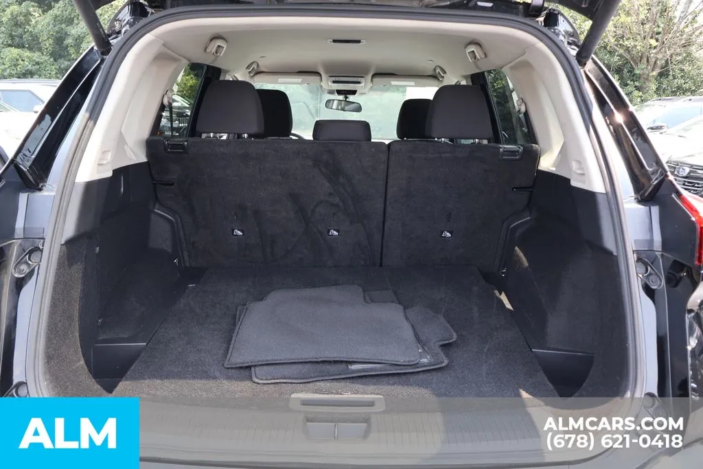 Nissan Rogue photo 20