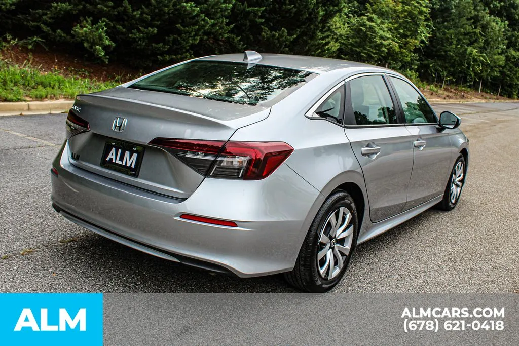 Honda Civic photo 5