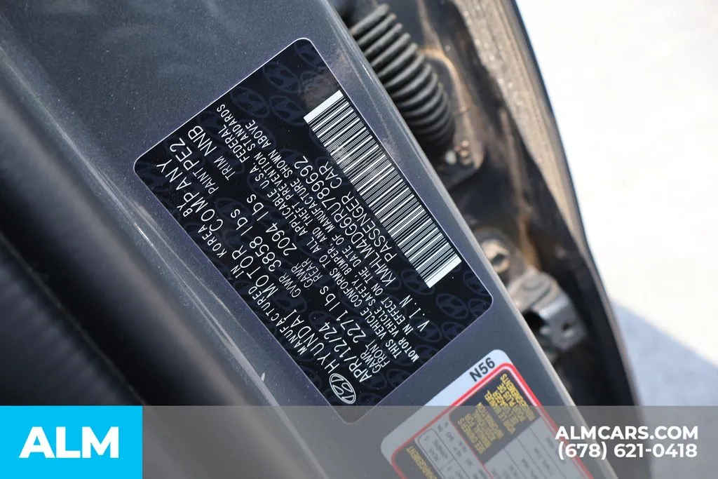 Hyundai Elantra photo 38