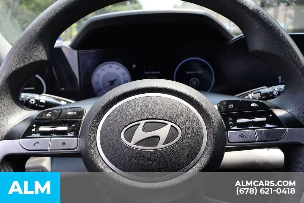 Hyundai Elantra photo 28