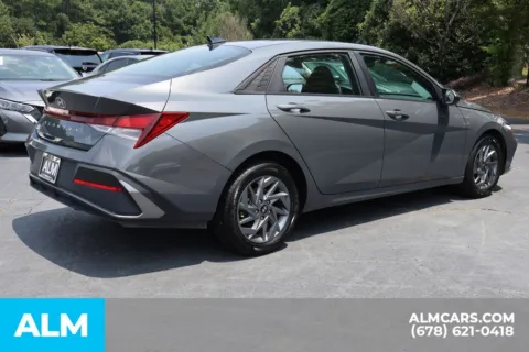 More photos of 2024 Hyundai Elantra SEL at ALM Gwinnett, GA