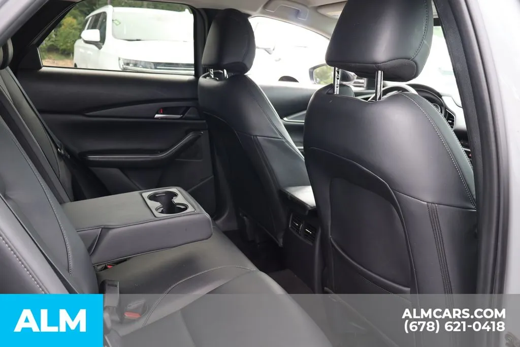 Mazda CX-30 photo 23
