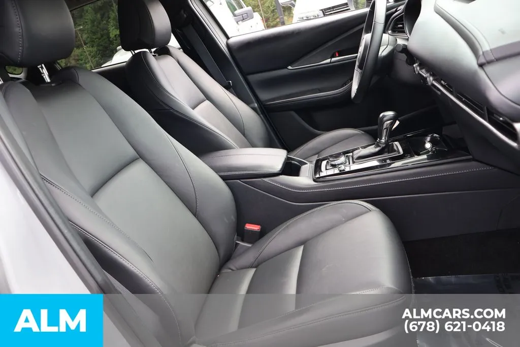 Mazda CX-30 photo 26