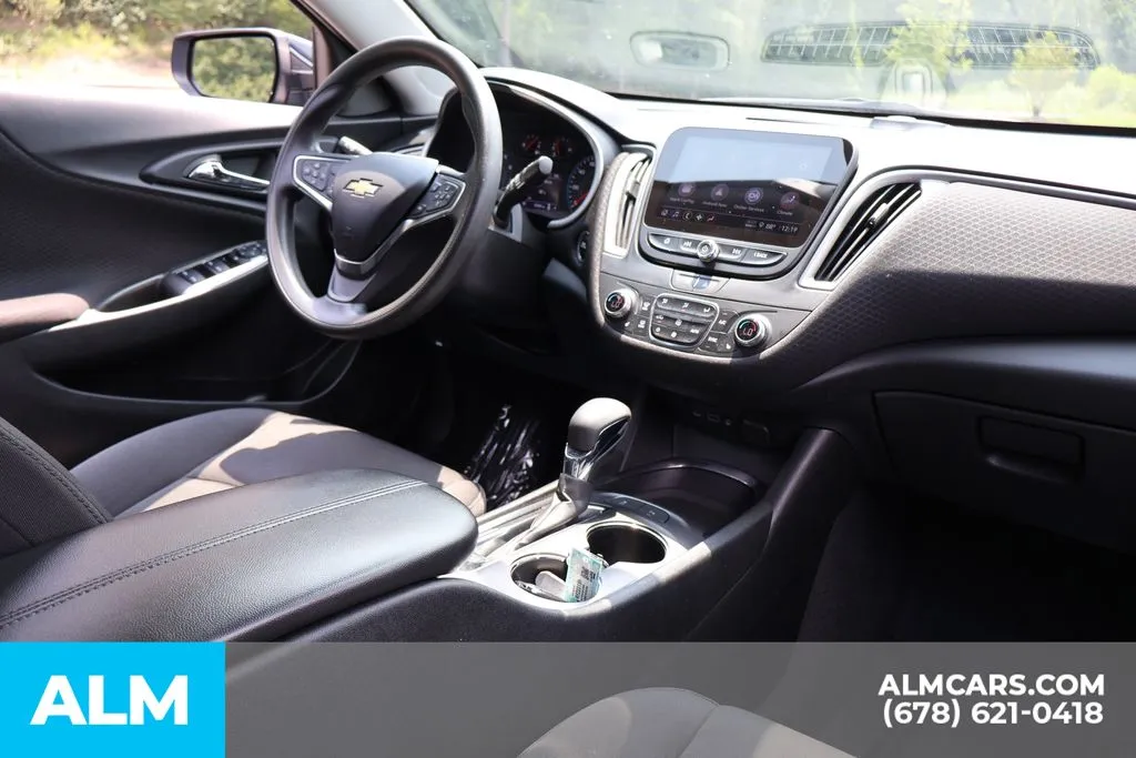 Chevrolet Malibu photo 22