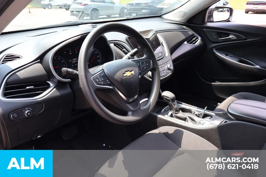 Chevrolet Malibu photo 9