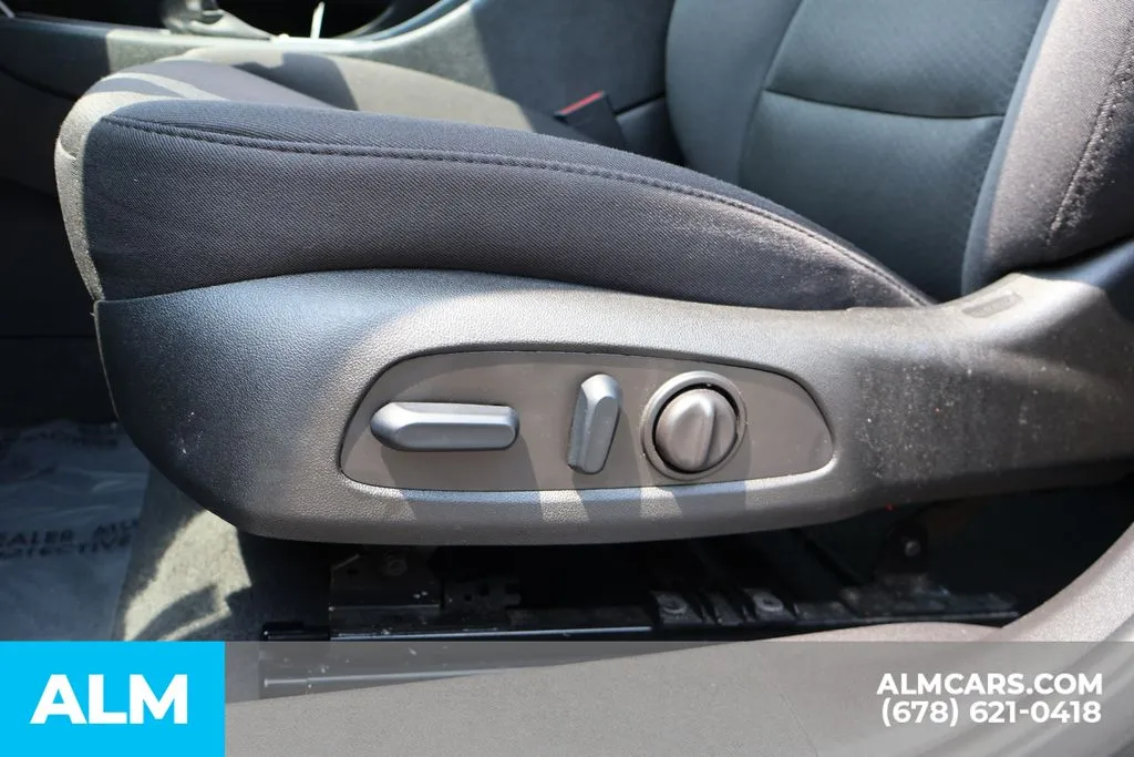 Chevrolet Malibu photo 11