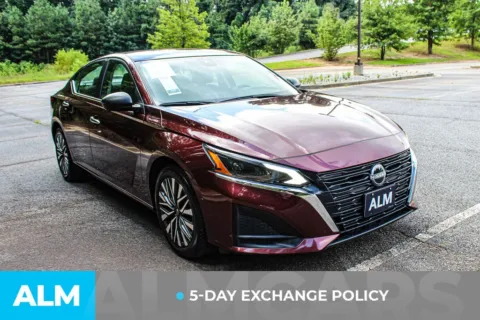 More photos of 2024 Nissan Altima 2.5 SV at ALM Gwinnett, GA