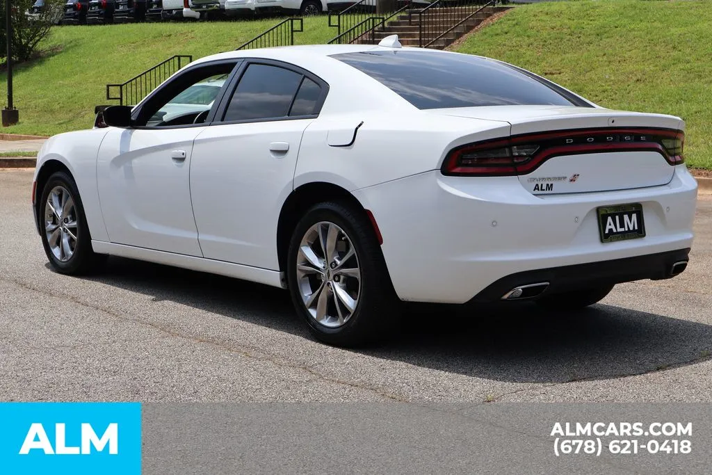 Dodge Charger photo 8