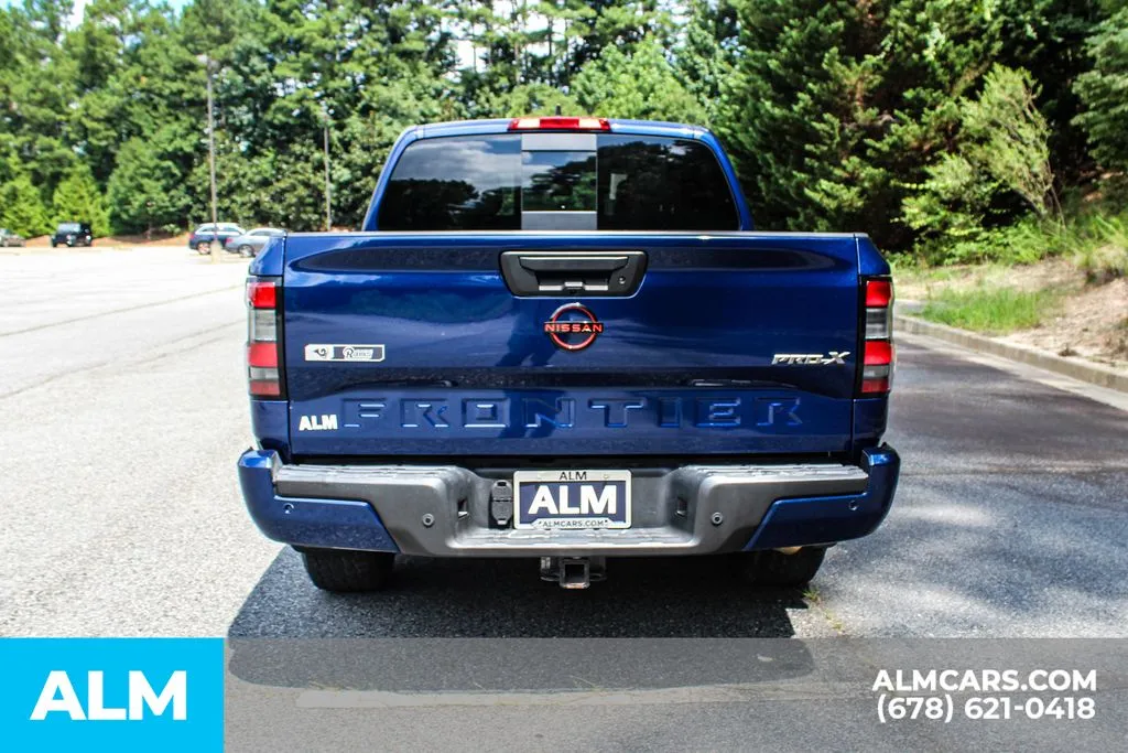 Nissan Frontier photo 10