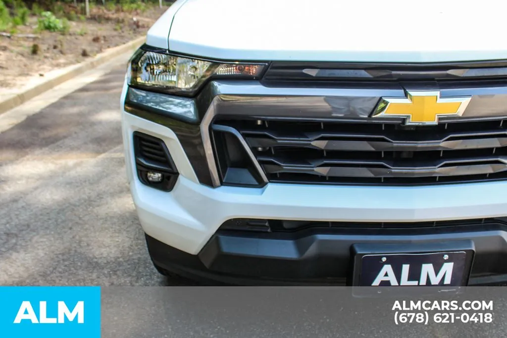 Chevrolet Colorado photo 10