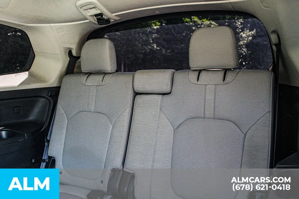 Honda Pilot photo 16