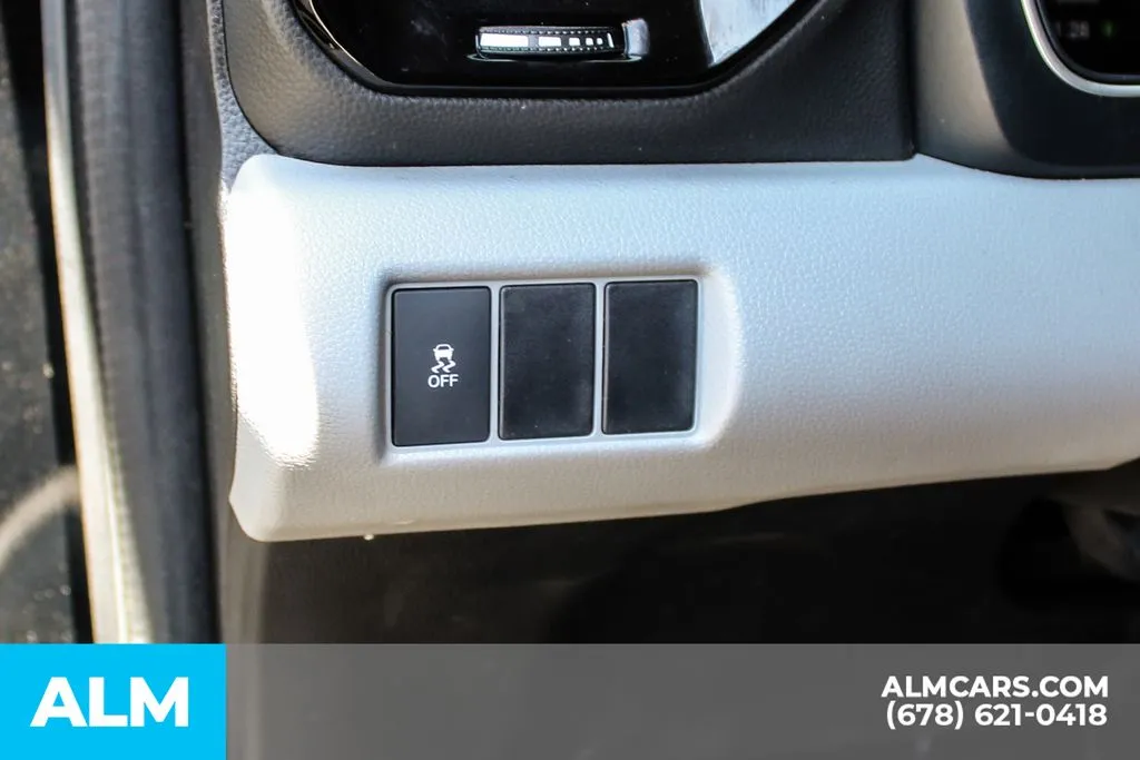 Honda Pilot photo 30