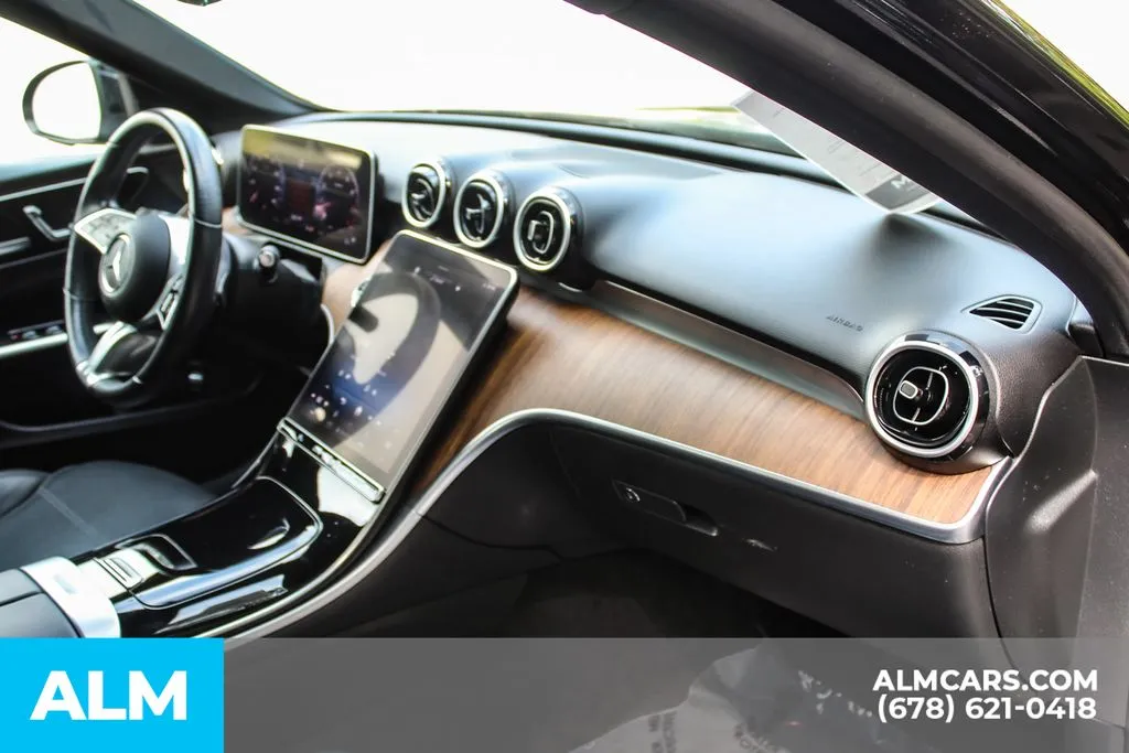 Mercedes-Benz C-Class photo 22