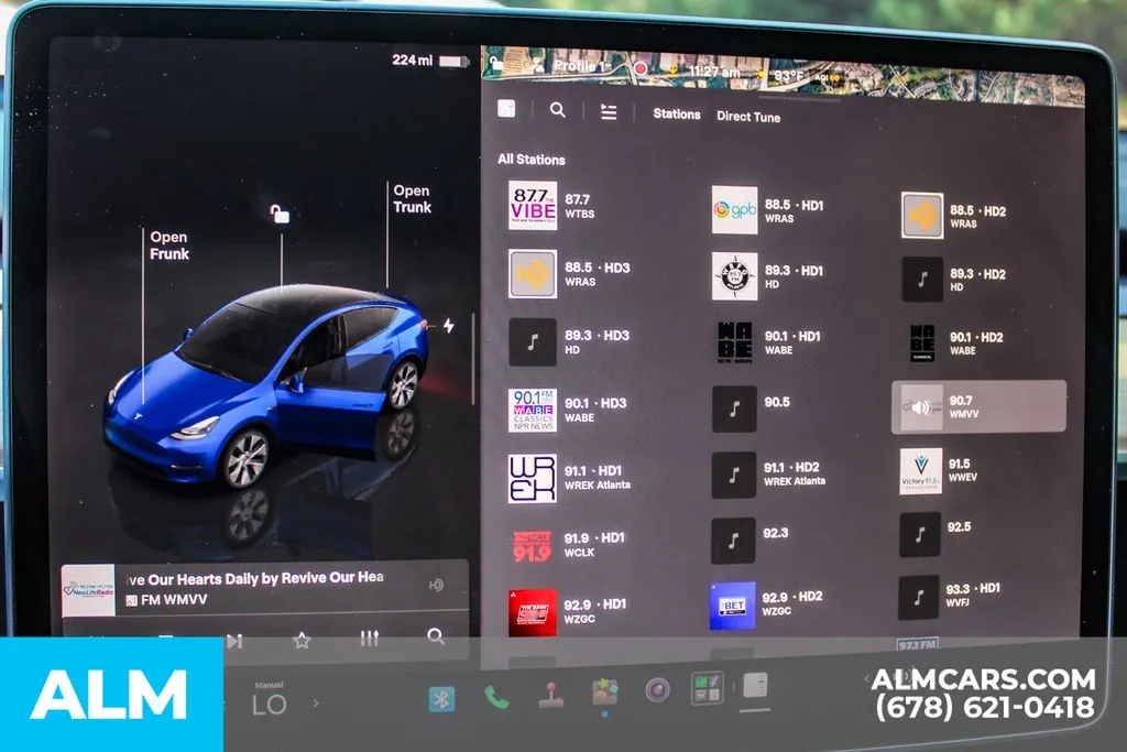 Tesla Model Y photo 30