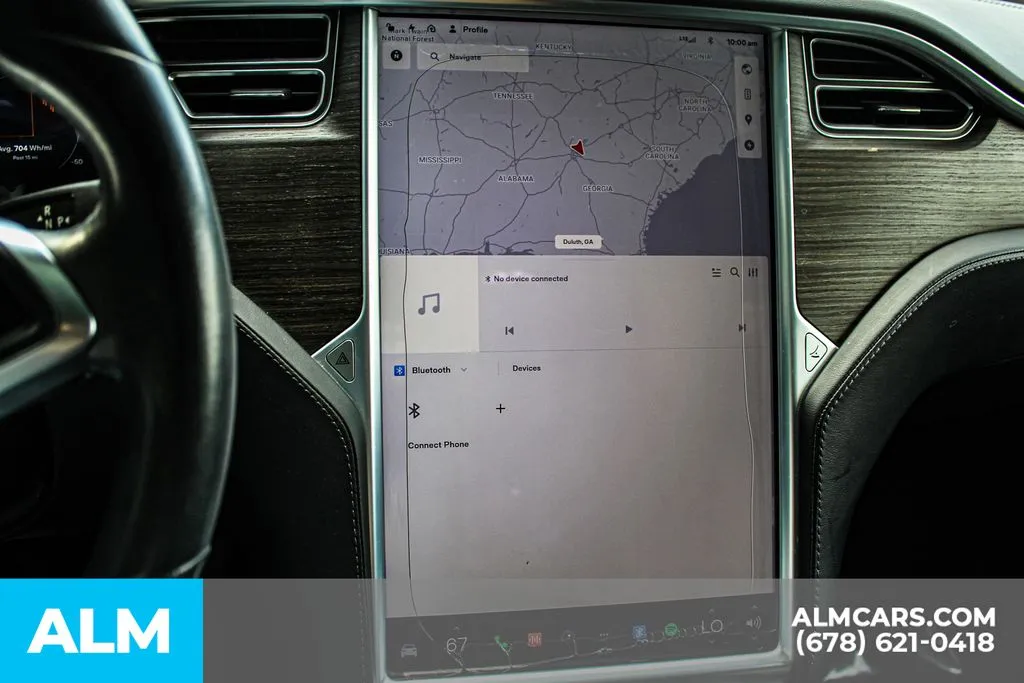 Tesla Model X photo 31