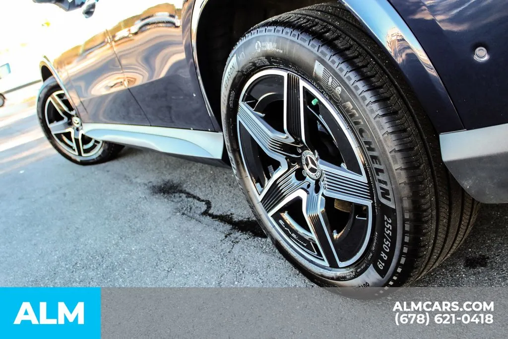 Mercedes-Benz GLC photo 14
