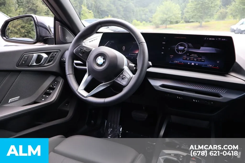 BMW 2 Series photo 26
