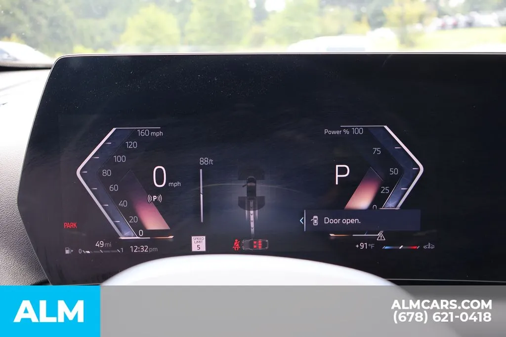 BMW 2 Series photo 38