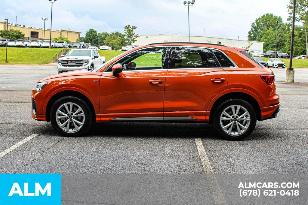 Audi Q3 photo 6