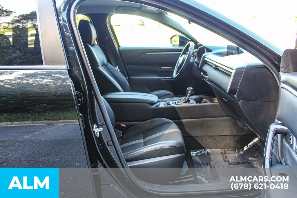 Mazda CX-50 photo 15
