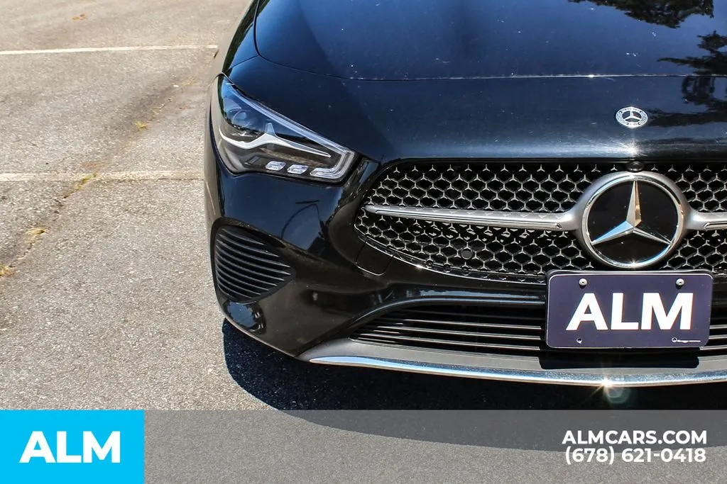 Mercedes-Benz CLA photo 10