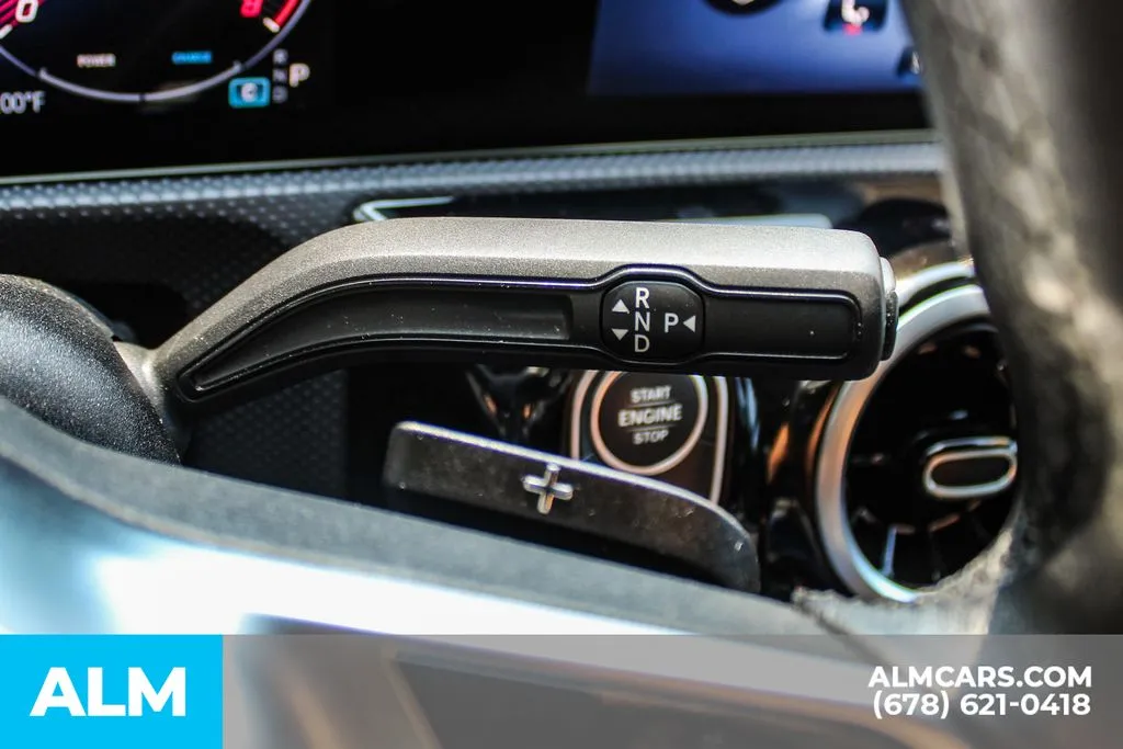 Mercedes-Benz CLA photo 26
