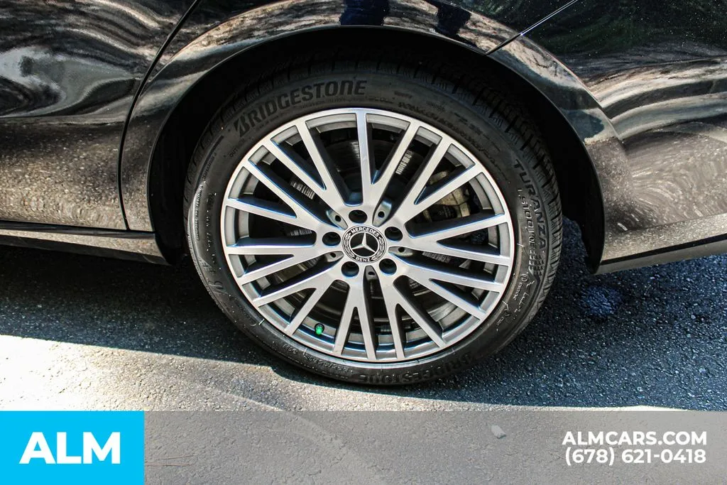Mercedes-Benz CLA photo 14