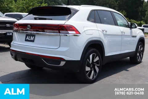 More photos of 2025 Volkswagen Atlas Cross Sport 2.0T SE w/Technology at ALM Gwinnett, GA
