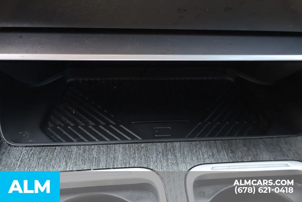BMW i7 photo 35