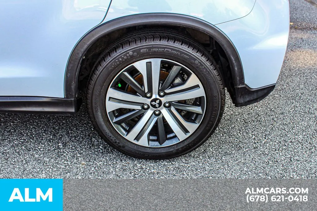 Mitsubishi Outlander Sport photo 15