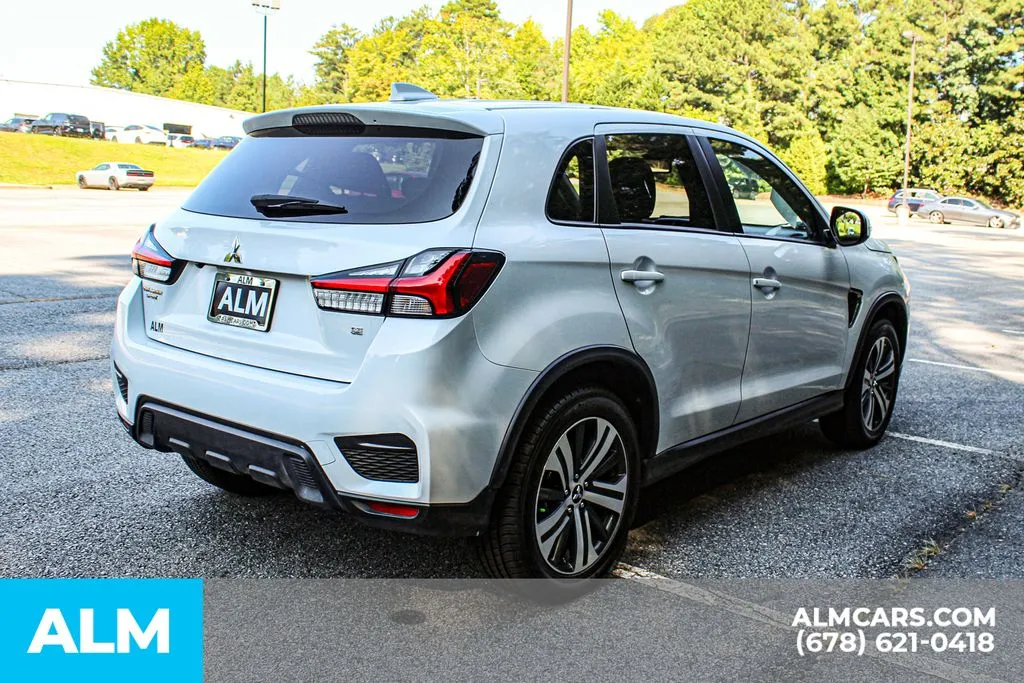 Mitsubishi Outlander Sport photo 5