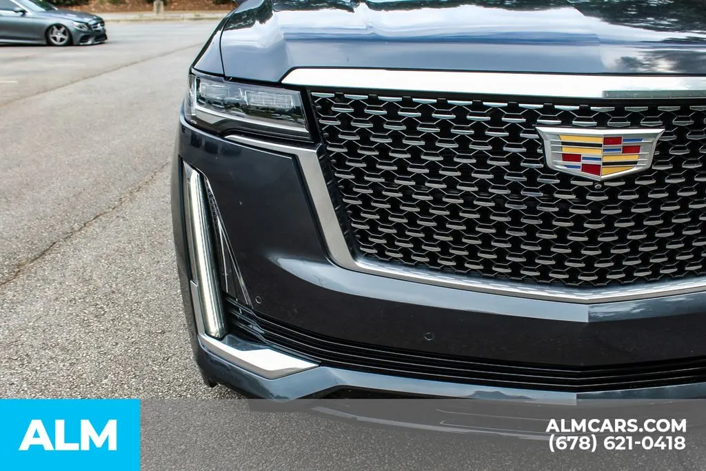 Cadillac Escalade photo 11