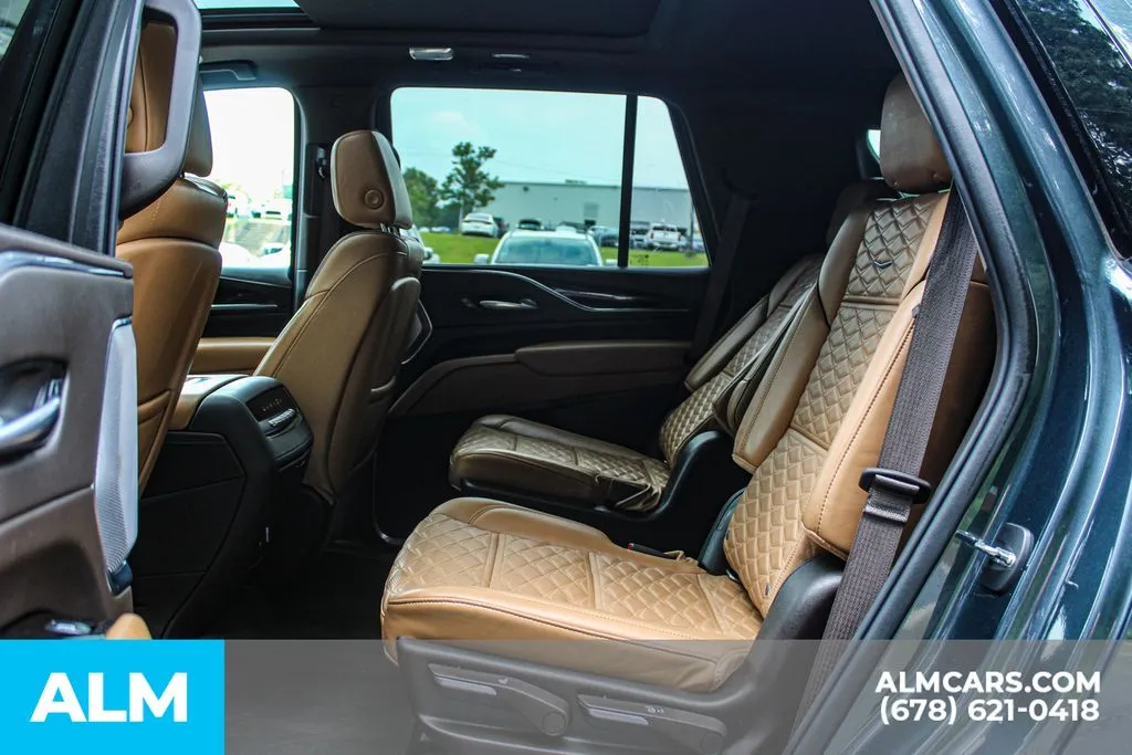 Cadillac Escalade photo 17